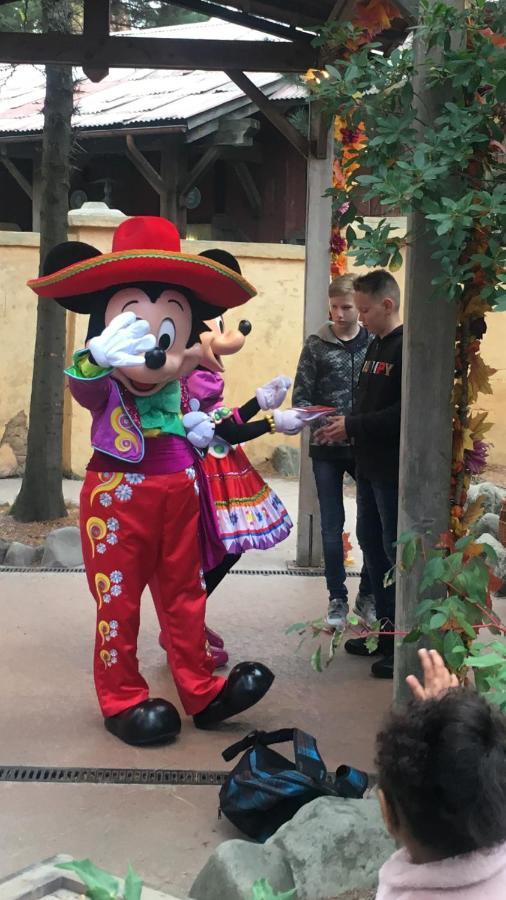 F&B'S Garden 10 Min Disneyland Paris Montry Εξωτερικό φωτογραφία